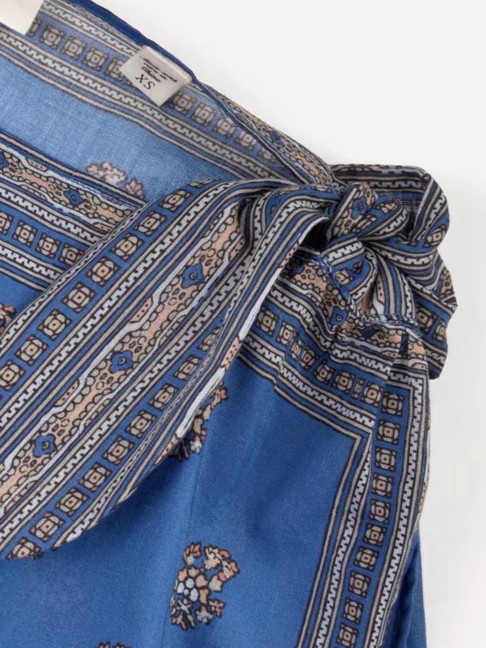 DÔEN NWOT Amalia top in the Eartha Paisley print - Picture 10 of 12